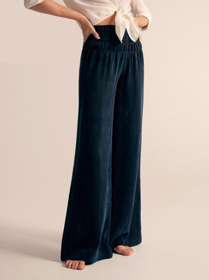 DIANA Wide Leg / 32" Inseam / Navy / Secondary