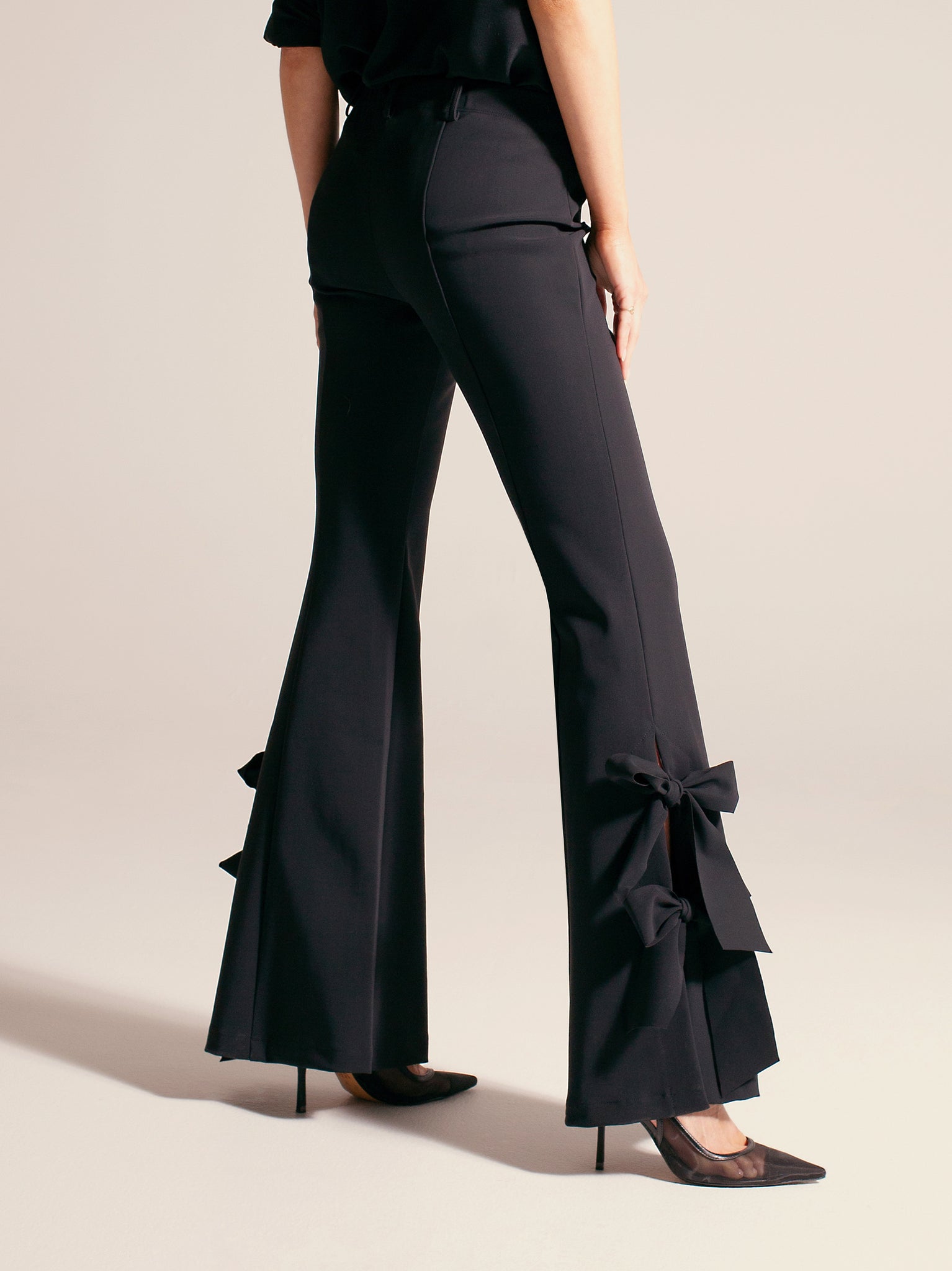 FARRAH Bow Flare / 34" Inseam / Black